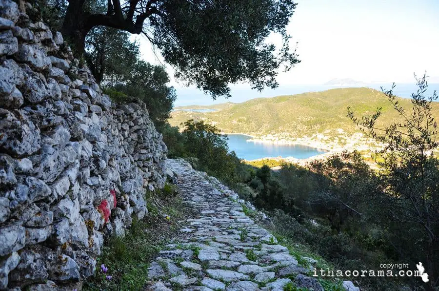 Trekking Perachori – Nymphs Cave Ithaca Greece