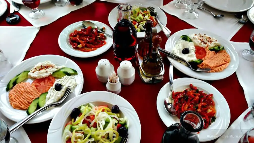 Meteora Monasteries, Palazzo restaurant