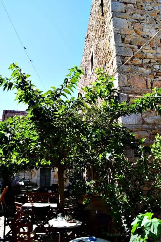 Chios Villages, Olympi