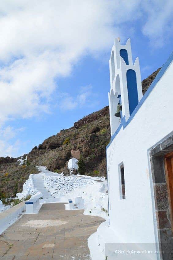 Hiking Santorini Greece - 10km From Thira to Oia