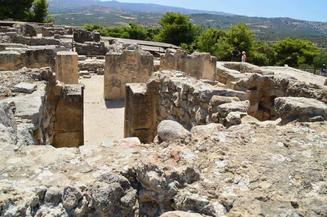 Phaistos Disc & Knossos Archaeological Site