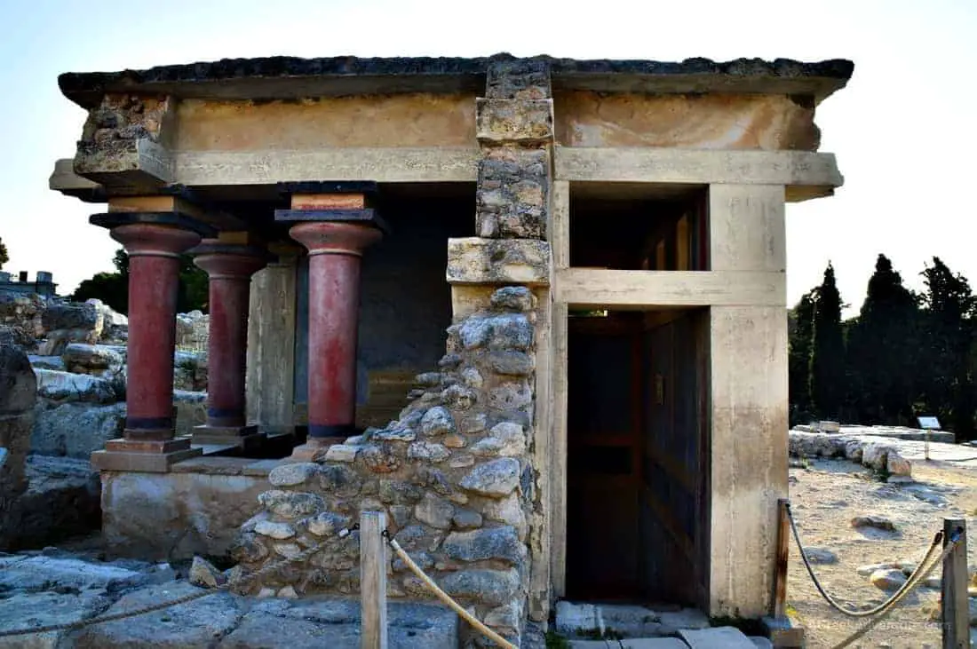 Phaistos Disc & Knossos Archaeological Site