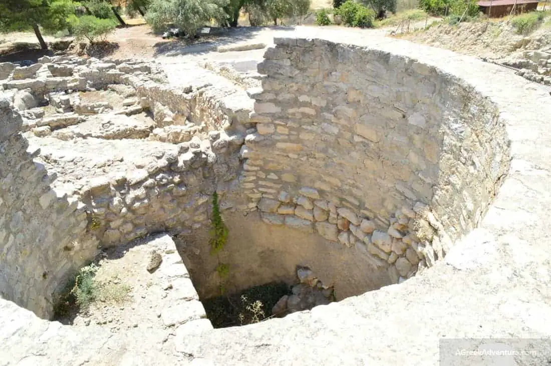 Phaistos Disc & Knossos Archaeological Site