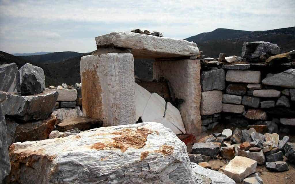 Homer's Tomb, Ios Greece